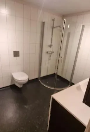 Tur Og Sentrumsnaer Sokkel-leilighet Oppdal