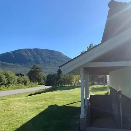 Sokkel-leilighet Med Naerhet Til Sentrum Og Hovden Skiheis *