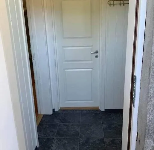 Sokkel-leilighet Med Naerhet Til Sentrum Og Hovden Skiheis *